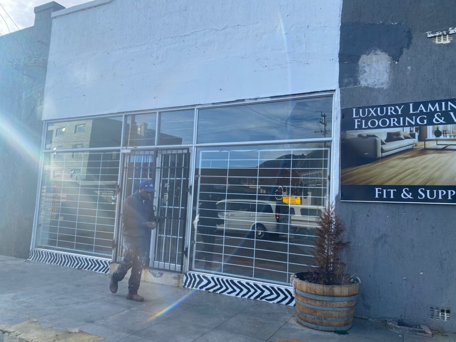 To Let commercial Property for Rent in Claremont Western Cape